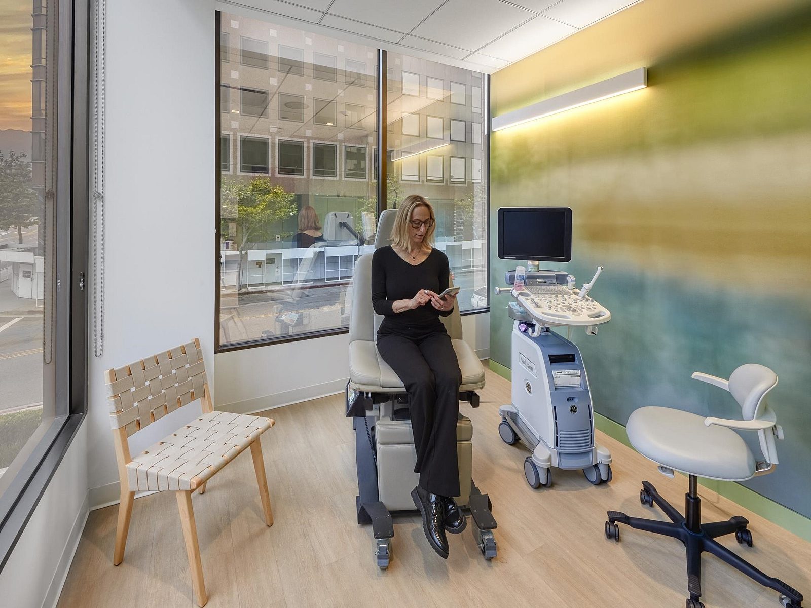 HOMEPAGE HEALTHCARE HERO